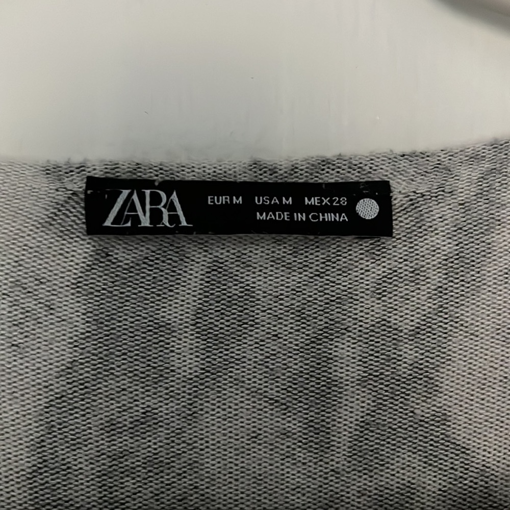 Zara Animal Print Sweater - Picture 2 of 3